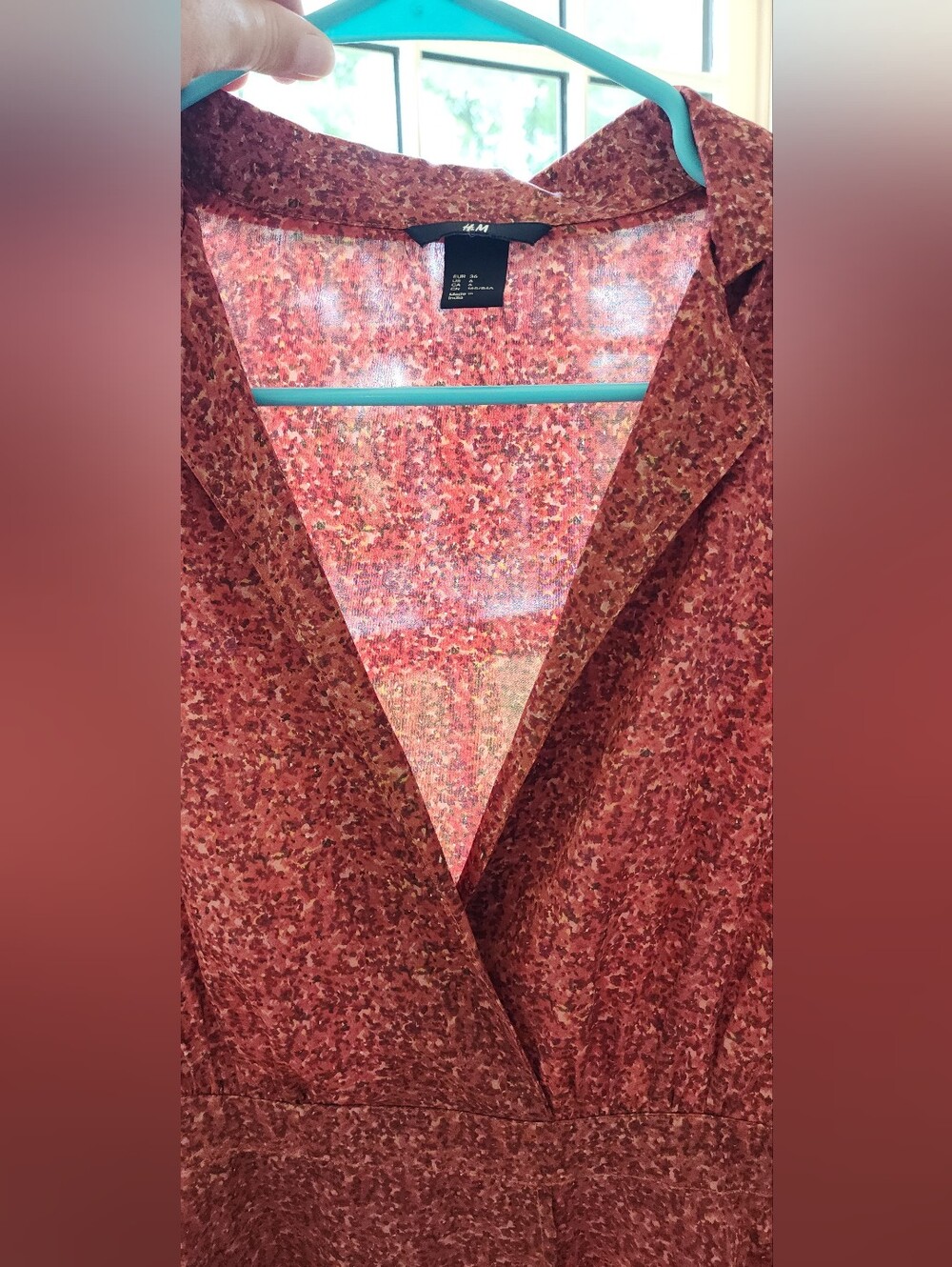 H&M Faux Wrap Silky Dress Vintage Retro Look 70s Office Vibe Size 6 US - Picture 14 of 14